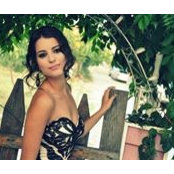 Izlem Yaz's photo