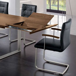 W-Novara Chair - Dining Chairs