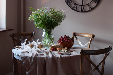 Dining room - rustic dining room idea in Saint Petersburg