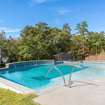 Elevated Pool and Hot Tub Combo Swansboro