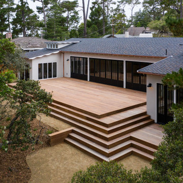 Outdoor Entertaining Deck
