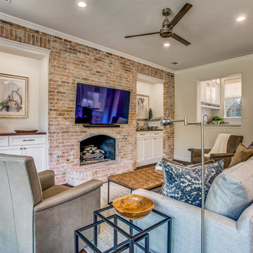 Kitchen and Living Area (Plano)