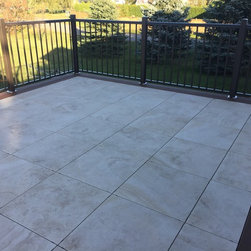 Silca System Patio and Elevated Deck - Landscaping Stones And Pavers
