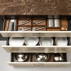 Showroom: Transitional kitchen and modern interior doors - Kitchen Cabinetry