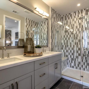 SummerHill Homes Bathrooms: Montecito Residence 2T Bathroom