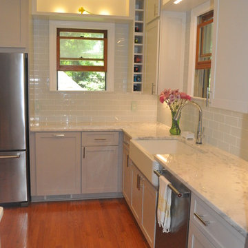 Kitchen Remodel Done in Maple With Quartzite Countertop