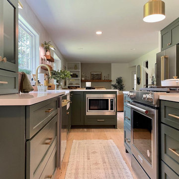 Kitchen designs by Kitchen Express II, LLC