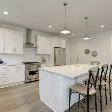 Dickens Ave Kitchen