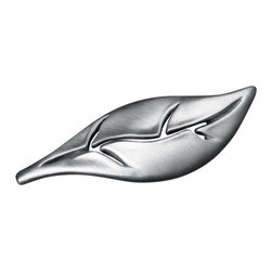 Dartefax - Large Smooth Leaf Pull, Oil Rub Bronze - Cabinet And Drawer Handle Pulls
