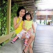 Evi Sutanto's photo