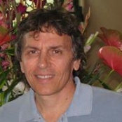 J Michael Laytons foto