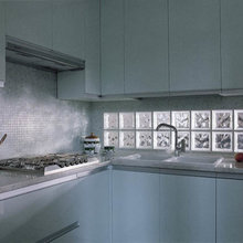 Glass Block Backsplashes