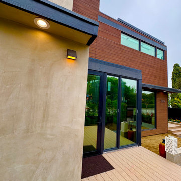 A new home for a renowned online game creator and family