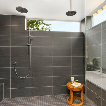 Modern Phinney Ridge Home