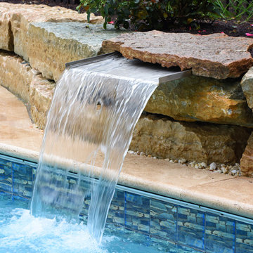 Contemporary Centerville Backyard Makeover