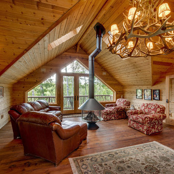 Valhalla Lodge, Lupton, MI