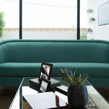 Annette Cabriole Sofa, Evergreen