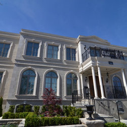 Toronto Residence - Windows And Doors