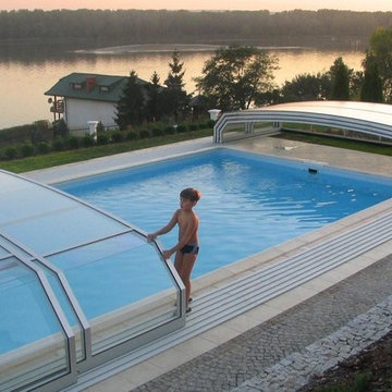 Retractable Pool Enclosures - Low Design Models