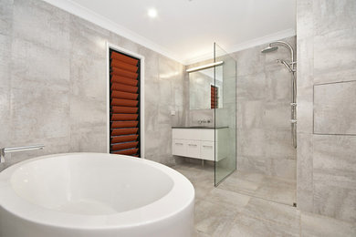 Example of a bathroom design in Townsville
