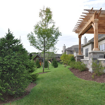 Yorkville - Pergola with Seat Wall & Driveway Borders