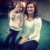 Lindsay V's photo