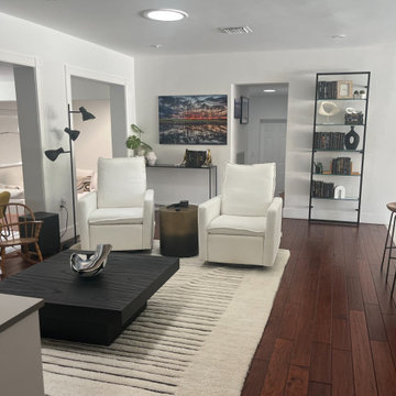 Central Living Zone Design with Open Concept Kitchen— North Miami Residence