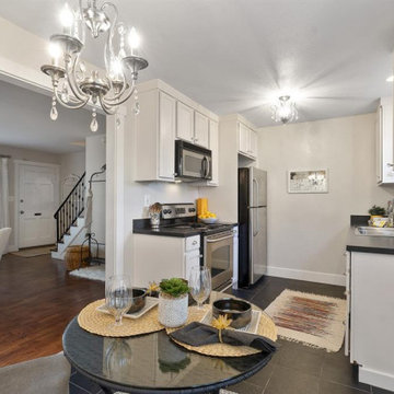 Stylish 2 Bedroom Condo in Stadium District