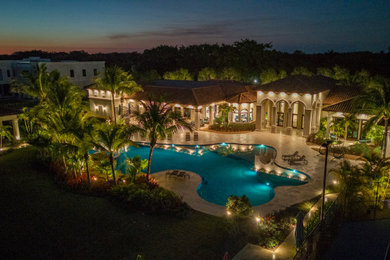 Pool - mediterranean pool idea in Miami