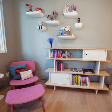 Kid's Modern Bedroom