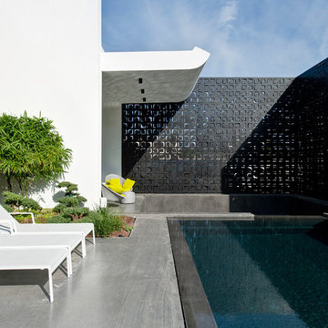 The Dynamic House