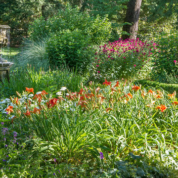 Van Vleck Formal Gardens