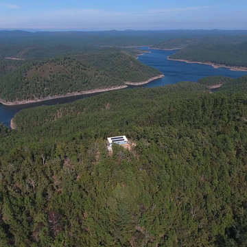 The Summit House at Broken Bow Lake