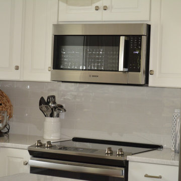Ironbridge Quartz Perfectly Paired with White Icing