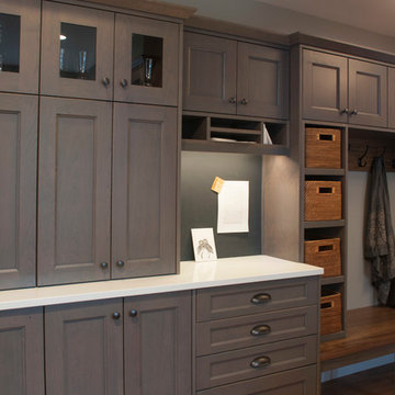 Two-tone Transitional Kitchen