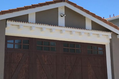 Inspiration for a mid-sized craftsman attached two-car carport remodel in San Francisco