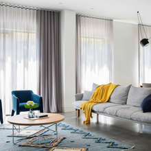 Curtain rail