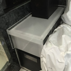 8 mm Translucent Gray Onyx back lite countertops - Products