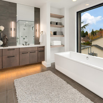 The Delhi Master Suite Bath
