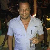 Foto von Dean Karamaniolas