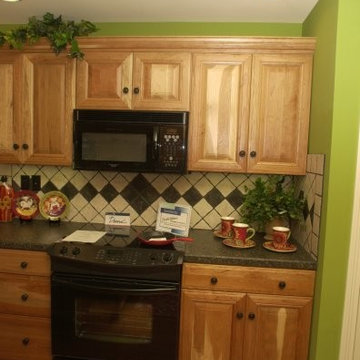 Home expo house, natural hickory