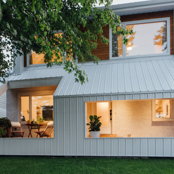 B.AM House