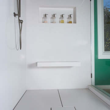 Custom Quartz Shower w/ Frameless Glass