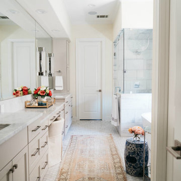 'Villa Blanca' Master Bathroom