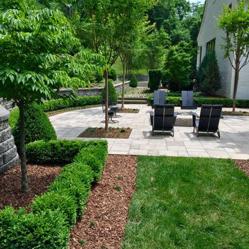 Contemporary Style with Classic Landscape nuances - Franklin Tn