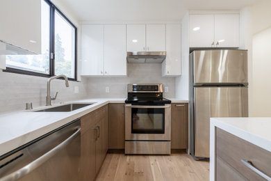 Example of a minimalist home design design in San Francisco