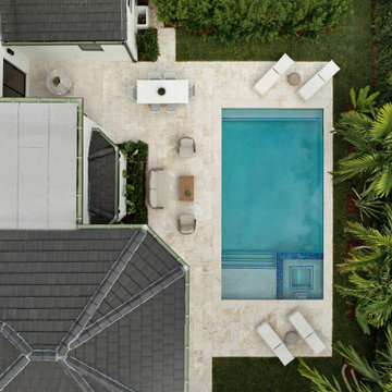 Contemporary Home - 12