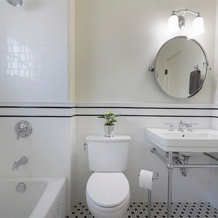 Badezimmer mit schwarz-weißen Fliesen Ideen, Design & Bilder | Houzz