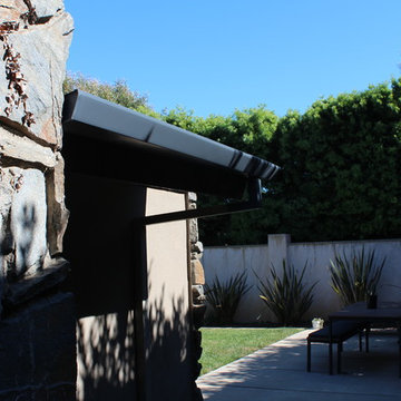 MidCentury Home In Orange County California, Angle Faced Gutters Box/Smooth Down