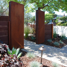 Bay St Garden